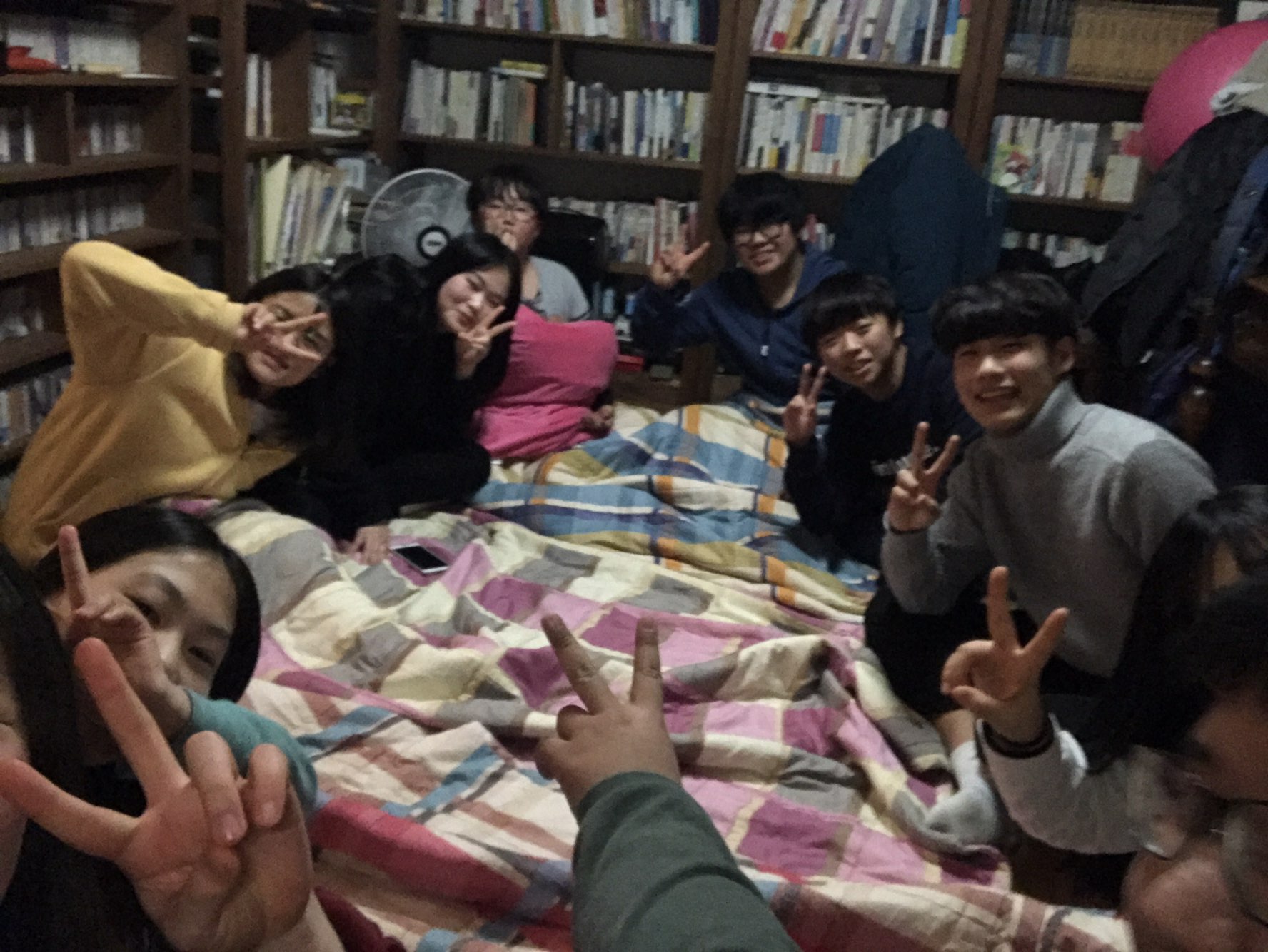 KakaoTalk_Moim_5u882thkHtkuxQnzZP2esRATgX3tmy.jpg